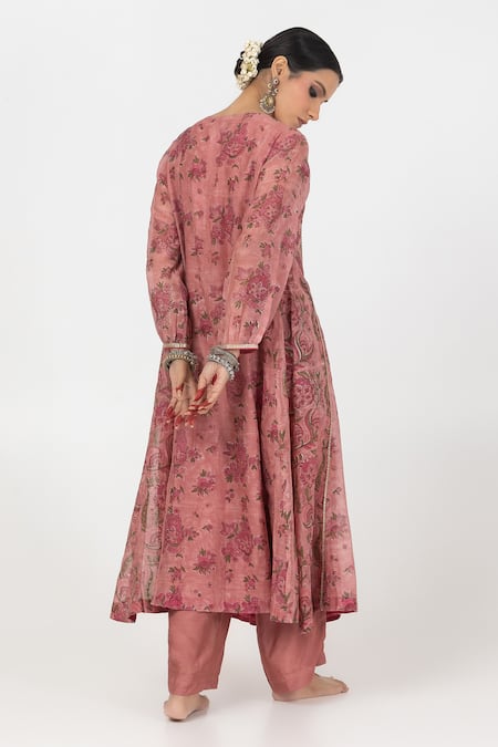 Shop Pants And Pajamas Pink Cotton, Silk Embroidery, Sequins Block Print Gathered Yoke Kurta With Pant at Aza Fashions Shop_Pants And Pajamas_Pink Cotton, Silk Embroidery, Sequins Block Print Gathered Yoke Kurta With Pant _at_Aza_Fashions