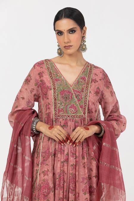 Pants And Pajamas Pink Cotton, Silk Embroidery, Sequins Block Print Gathered Yoke Kurta With Pant Online at Aza Fashions Pants And Pajamas_Pink Cotton, Silk Embroidery, Sequins Block Print Gathered Yoke Kurta With Pant _Online_at_Aza_Fashions