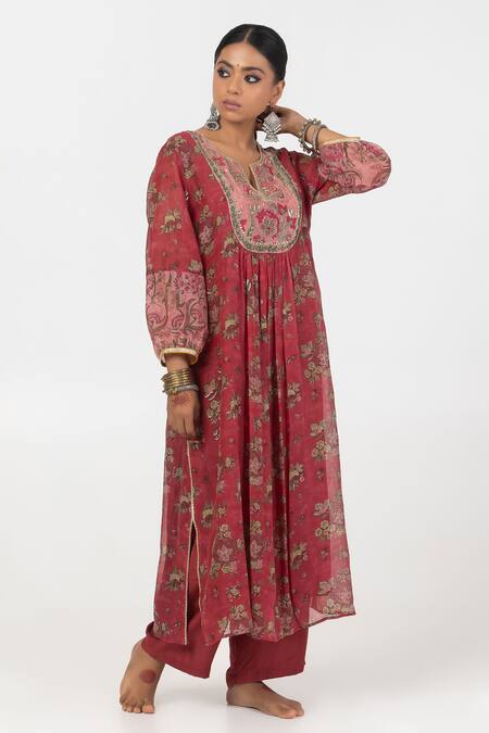 Shop Pants And Pajamas Pink Cotton, Chanderi Gota Patti, Embroidery Monochrome Yoke Kurta With Pant Online at Aza Fashions Shop_Pants And Pajamas_Pink Cotton, Chanderi Gota Patti, Embroidery Monochrome Yoke Kurta With Pant _Online_at_Aza_Fashions