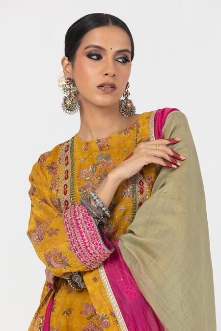 Buy Pants And Pajamas Green Chanderi Embroidery, Lace Patchwork Dupatta Online at Aza Fashions Buy_Pants And Pajamas_Green Chanderi Embroidery, Lace Patchwork Dupatta _Online_at_Aza_Fashions