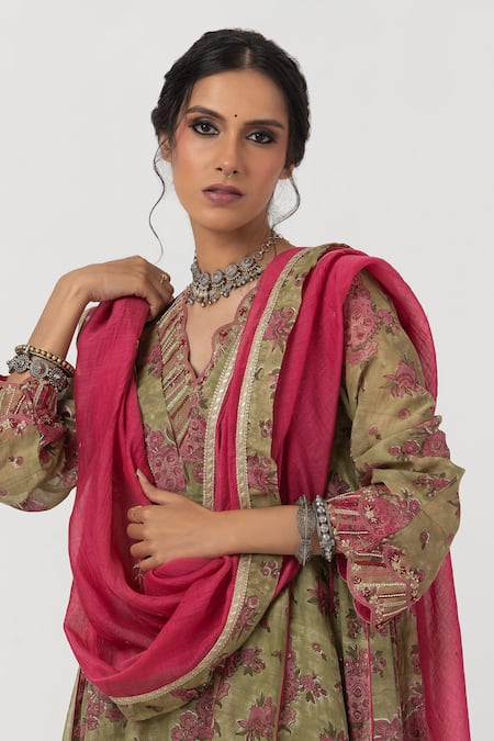 Pants And Pajamas Pink Chanderi Embroidery, Lace Floral Dupatta Online at Aza Fashions Pants And Pajamas_Pink Chanderi Embroidery, Lace Floral Dupatta _Online_at_Aza_Fashions
