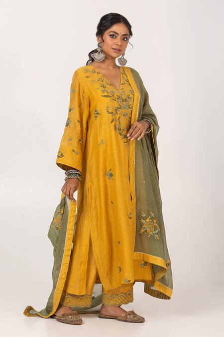 Shop Pants And Pajamas Yellow , Silk Embroidery, Beads V-neck Mul Kurta Online at Aza Fashions Shop_Pants And Pajamas_Yellow , Silk Embroidery, Beads V-neck Mul Kurta _Online_at_Aza_Fashions