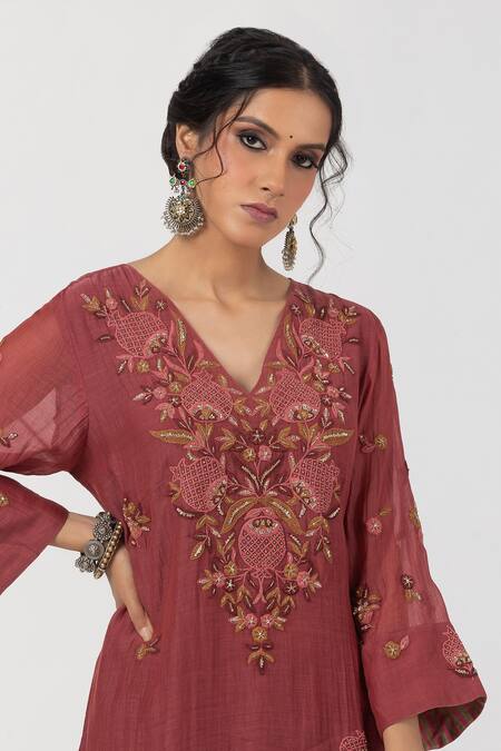 Pants And Pajamas_Maroon Chanderi Embroidery, Beads V-neck Floral Kurta _Online_at_Aza_Fashions
