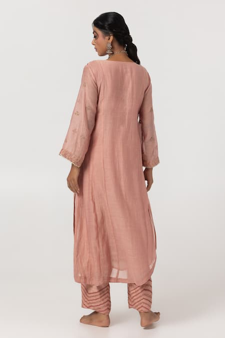 Shop Pants And Pajamas Pink Chanderi Lace, Zari V-neck Embroidered Kurta at Aza Fashions Shop_Pants And Pajamas_Pink Chanderi Lace, Zari V-neck Embroidered Kurta _at_Aza_Fashions