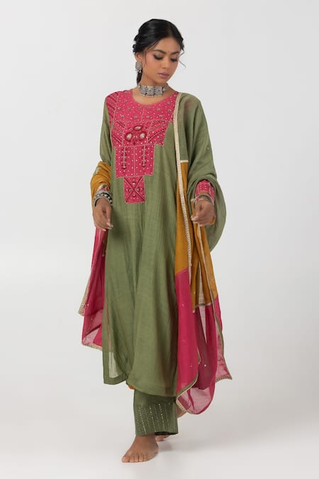 Buy_Pants And Pajamas_Green Chanderi Embroidery Round Neck Yoke Kurta _Online_at_Aza_Fashions
