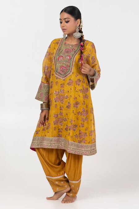Buy_Pants And Pajamas_Yellow Chanderi Sequins, Embroidery Round Neck Floral Short Kurta _Online_at_Aza_Fashions