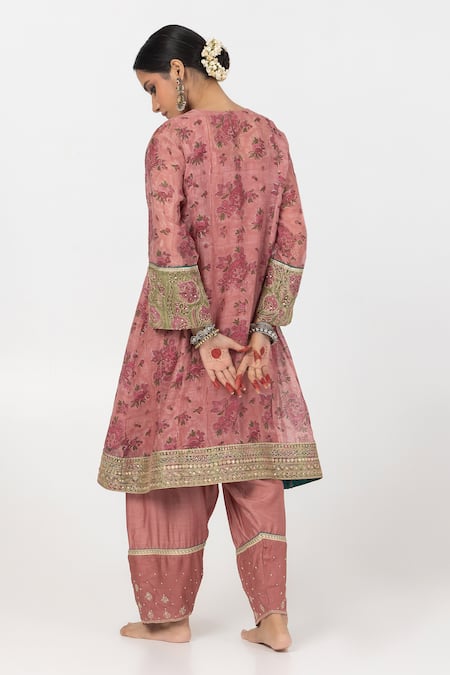 Shop Pants And Pajamas Pink Chanderi Embroidery, Sequins Round Neck Block Print Short Kurta at Aza Fashions Shop_Pants And Pajamas_Pink Chanderi Embroidery, Sequins Round Neck Block Print Short Kurta _at_Aza_Fashions