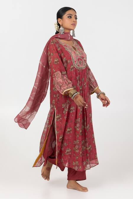 Shop Pants And Pajamas Maroon Chanderi Embroidery, Sequins Split Floral Block Print Gathered Kurta Online at Aza Fashions Shop_Pants And Pajamas_Maroon Chanderi Embroidery, Sequins Split Floral Block Print Gathered Kurta _Online_at_Aza_Fashions
