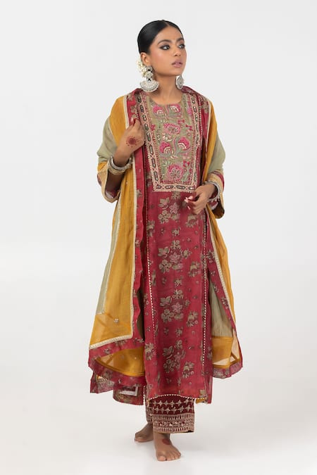 Pants and Pajamas Maroon Chanderi Mull Embroidred Sequins Round Flower Block Print Kurta Set 