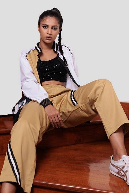 Richaa Goenka_White Cotton Printed Curated Rib Collar Bomber Jacket And Straight Pant Set _Online_at_Aza_Fashions