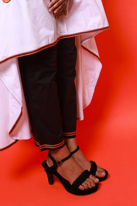 Buy_Richaa Goenka_White Cotton Embroidery, Sequins, Beads Collared Hand Tunic And Pant Set 