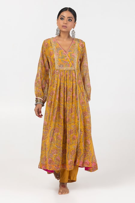 Pants And Pajamas_Yellow Chanderi, Cotton, Silk Embroidery, Sequins V-neck Kurta Pant Set _Online_at_Aza_Fashions