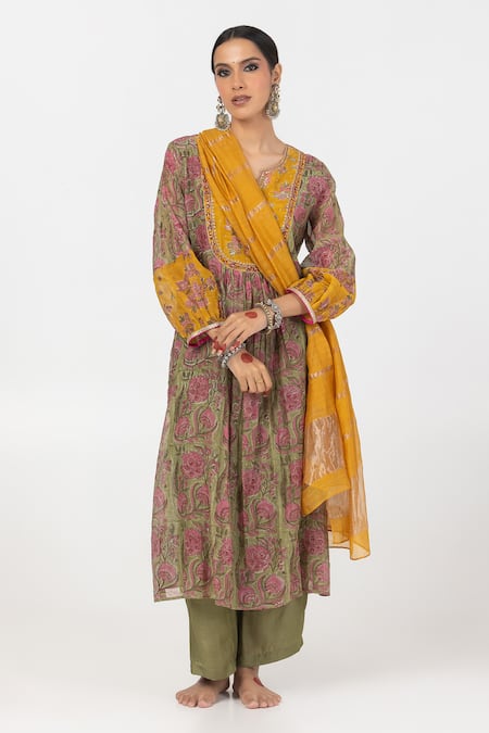 Buy Pants And Pajamas Green Chanderi, Cotton, Silk Sequins, Flower Block Print Kurta Pant Set Buy_Pants And Pajamas_Green Chanderi, Cotton, Silk Sequins, Flower Block Print Kurta Pant Set