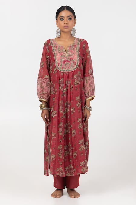 Pants And Pajamas Maroon Chanderi, Cotton, Silk Sequins, Flower Motif Block Print Kurta Set at Aza Fashions Pants And Pajamas_Maroon Chanderi, Cotton, Silk Sequins, Flower Motif Block Print Kurta Set _at_Aza_Fashions