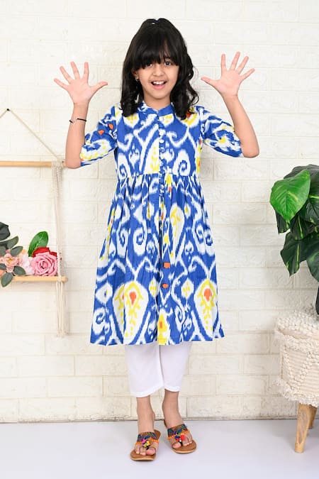 THE COTTON STAPLE Blue Cotton Printed Paisley Ikat Beach Kurta With Pant 