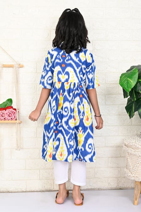 Shop THE COTTON STAPLE Blue Cotton Beach Paisley Ikat Print Kurta With Pant at Aza Fashions Shop_THE COTTON STAPLE_Blue Cotton Beach Paisley Ikat Print Kurta With Pant _at_Aza_Fashions