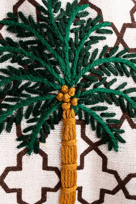 Shop Moyolu White Geometric Palm Paradise Embroidered Hair Band Online at Aza Fashions Shop_Moyolu_White Geometric Palm Paradise Embroidered Hair Band _Online_at_Aza_Fashions