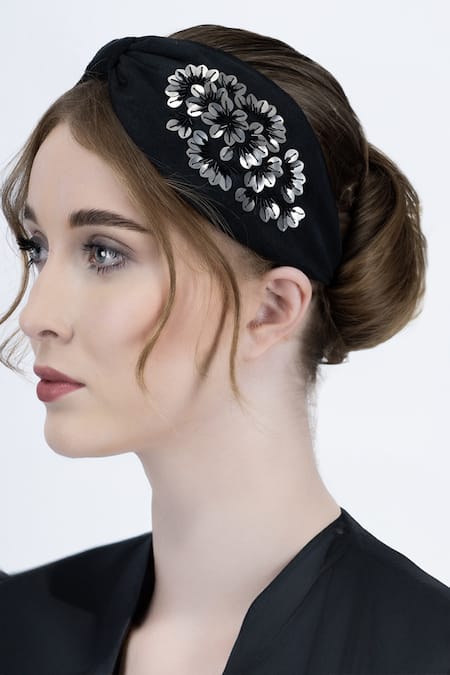 Moyolu Elegant Noir Embroidered Hair Band 