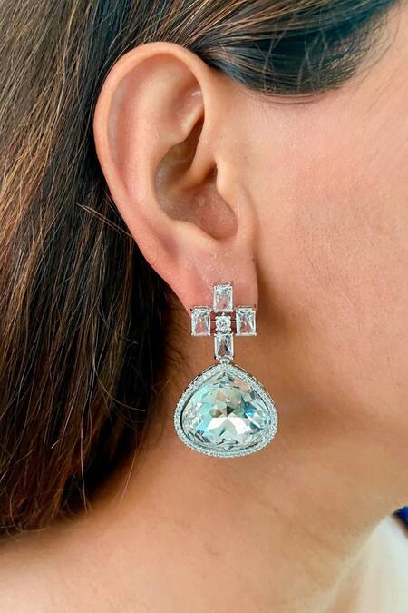 Shop PRERTO White Stones Swarovski Triangular Drop Necklace Set at Aza Fashions Shop_PRERTO_White Stones Swarovski Triangular Drop Necklace Set_at_Aza_Fashions