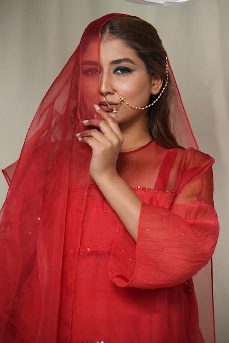 Buy_Jyoti Bansal_Red Organza, Cotton Mirrors Round Neck Work Embroidered Kurta Pant Set _Online_at_Aza_Fashions