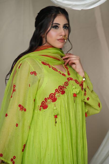 Shop_Jyoti Bansal_Green Chanderi, Cotton, Organza Tassels, Floral Kurta And Tulip Pant Set _Online_at_Aza_Fashions