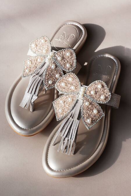 Buy_PHENOMINAAL_Beige Bugle Beads A Lil Magic Hand Embroidered Sandals _Online_at_Aza_Fashions