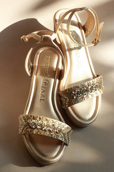 PHENOMINAAL_Gold Crystals Light Cutdana Wedges _Online_at_Aza_Fashions