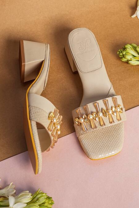 Buy_PHENOMINAAL_Cream Glass Beads Toffee Hand Embroidered Heels _Online_at_Aza_Fashions
