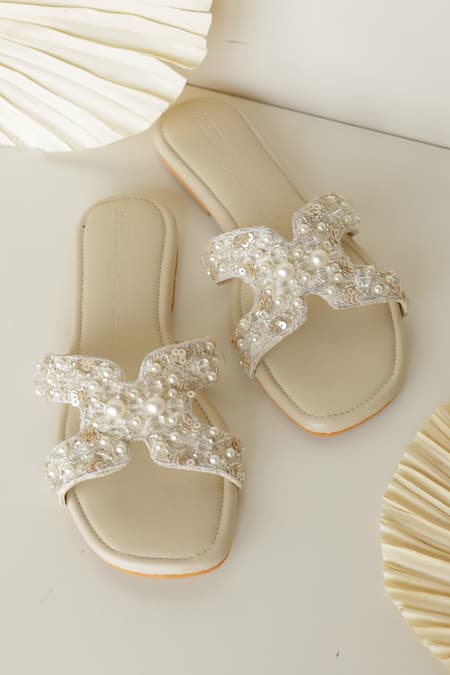 PHENOMINAAL Pearl Embellished Flats 