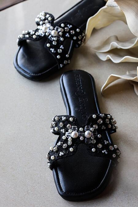 Buy_PHENOMINAAL_Black Lace Pearl And Embellished Flats _Online_at_Aza_Fashions