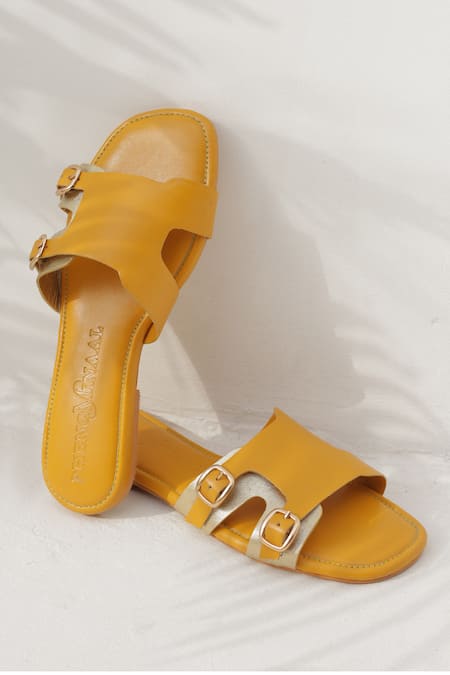 PHENOMINAAL Canary Handcrafted Flats 