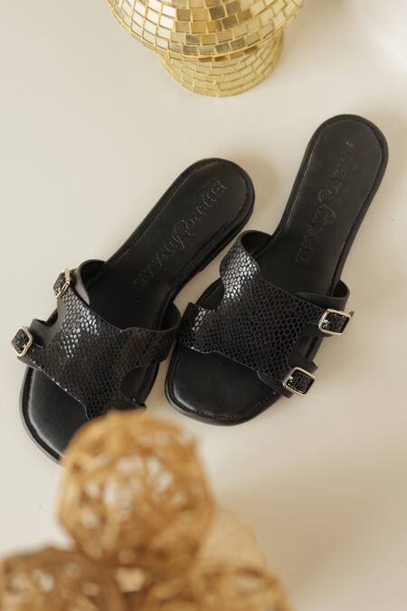 Shop_PHENOMINAAL_Black Onyx Handcrafted Flats _Online_at_Aza_Fashions