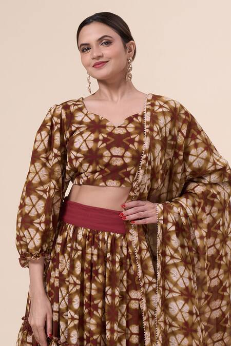 Naintara Bajaj_Maroon Georgette Ruffles, Tassels Polo Collar Cosmos Pattern Lehenga Set _at_Aza_Fashions