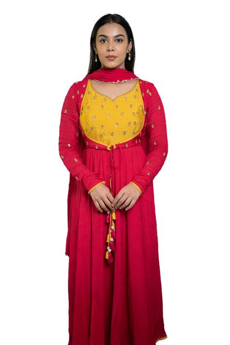 Shop Pooja Kankariya Fuchsia Chiffon, Silk Sequins, Zari And Embroidered Anarkali Churidar Set Online at Aza Fashions Shop_Pooja Kankariya_Fuchsia Chiffon, Silk Sequins, Zari And Embroidered Anarkali Churidar Set _Online_at_Aza_Fashions