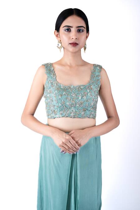Shop Pooja Kankariya Green Silk, Chiffon Sequins, Zari, Beads Square Honey Dew Pre-draped Saree Set Online at Aza Fashions Shop_Pooja Kankariya_Green Silk, Chiffon Sequins, Zari, Beads Square Honey Dew Pre-draped Saree Set _Online_at_Aza_Fashions
