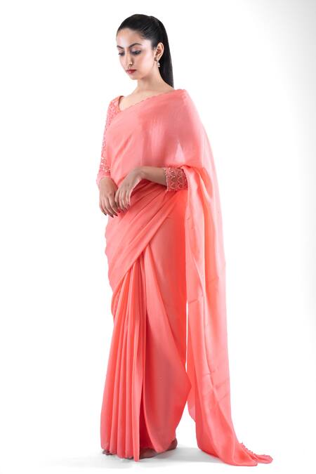 Buy_Pooja Kankariya_Peach Chiffon, Tulle Embroidery Round Neck Scallop Border Saree Set _Online_at_Aza_Fashions