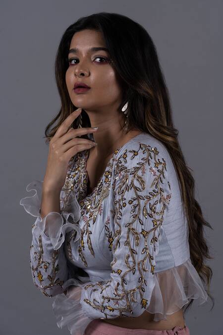 Buy Pooja Kankariya Blue Organza, Linen, Tulle Ivy Vine Sequin Frilly Blouse With Lehenga Buy_Pooja Kankariya_Blue Organza, Linen, Tulle Ivy Vine Sequin Frilly Blouse With Lehenga