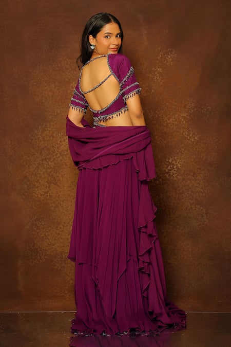 Pooja Kankariya Layered Shackle Lehenga Set 