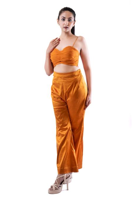 Buy Pooja Kankariya Orange Organza, Lycra Sweetheart Neck Solid Pleated Bustier With Pant Buy_Pooja Kankariya_Orange Organza, Lycra Sweetheart Neck Solid Pleated Bustier With Pant