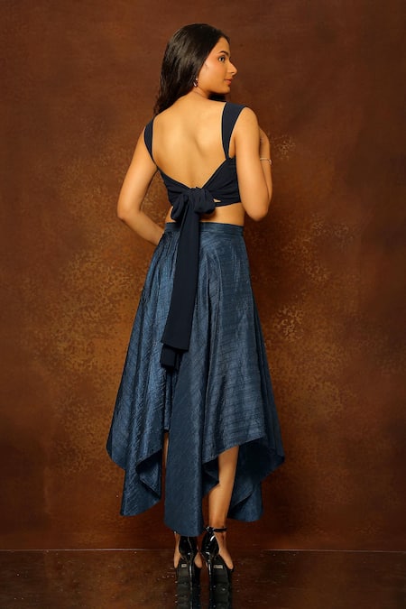 Pooja Kankariya Zardozi Embroidered Top With Asymmetric Skirt 