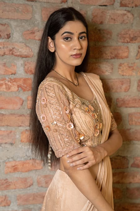 Buy_Pooja Kankariya_Beige Organza, Tulle, Solid Layered Pre-draped Saree With Embellished Blouse 