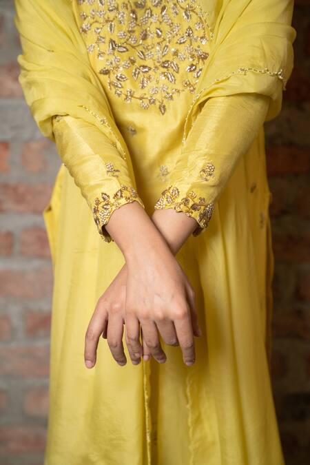 Pooja Kankariya_Yellow Organza, Georgette, Lycra, Cotton Floral Zardozi Kurta Pant Set _at_Aza_Fashions