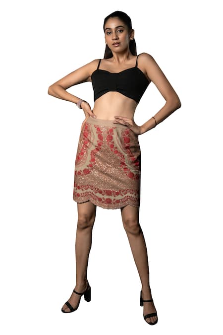 Pooja Kankariya_Black Crepe Sequins, Embroidery Sweetheart Solid Bustier And Embellished Skirt Set _at_Aza_Fashions