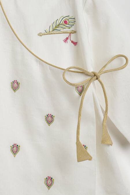 Shop_Tiber Taber_White Cotton Embroidery Krishna Magic Kurta Pyjama Set 