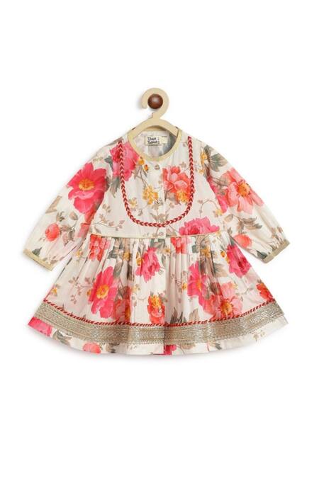 Shop Tiber Taber Cream Cotton Lace Garden Bloom Anarkali And Salwar Set Online at Aza Fashions Shop_Tiber Taber_Cream Cotton Lace Garden Bloom Anarkali And Salwar Set _Online_at_Aza_Fashions