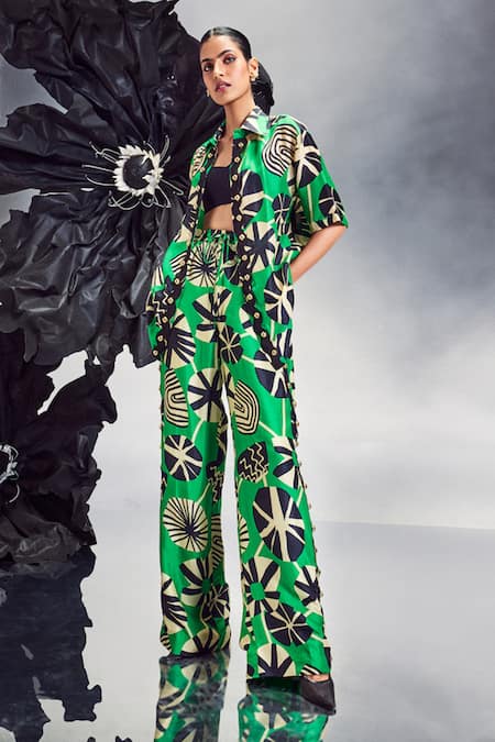 Maison Blu Emerald Green Silk, Crepe Studs, Sequins Rick Rack Studded Shirt With Pant Online at Aza Fashions Maison Blu_Emerald Green Silk, Crepe Studs, Sequins Rick Rack Studded Shirt With Pant _Online_at_Aza_Fashions