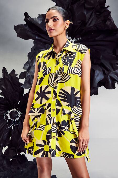 Maison Blu Yellow Silk Collared Abstract Print Short Cargo Dress at Aza Fashions Maison Blu_Yellow Silk Collared Abstract Print Short Cargo Dress _at_Aza_Fashions