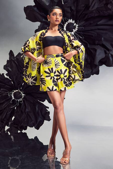 Buy Maison Blu Yellow Silk Abstract Print Studded Cape With Shorts Online at Aza Fashions Buy_Maison Blu_Yellow Silk Abstract Print Studded Cape With Shorts _Online_at_Aza_Fashions