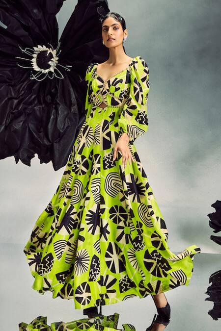 Maison Blu_Green Silk Sweetheart Neck Abstract Print Flared Jumpsuit _Online_at_Aza_Fashions