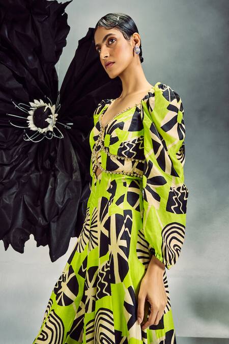 Buy_Maison Blu_Green Silk Sweetheart Neck Abstract Print Flared Jumpsuit _Online_at_Aza_Fashions